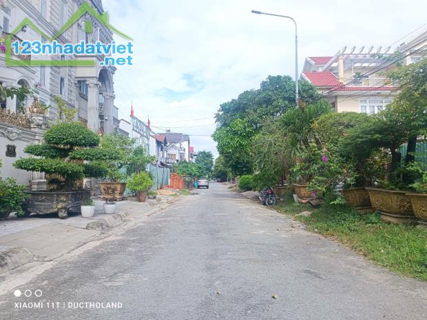 Bán GẤP 10x30m đất đường xe công Lê Thị Riêng, KDC Thới An, Quận 12 hơn 30tr/m2 - 1