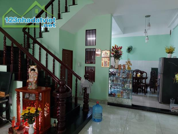 BÁN NHÀ CHÍNH CHỦ 102M2 HUỲNH TẤN PHÁT QUẬN 7 – NHỈNH 8 TỶ THƯƠNG LƯỢNG. - 2