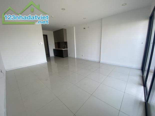 Cho thuê căn OT 37m2 Lavida Plus Quận 7 giá 8.5tr/th có sẵn rèm, máy lạnh