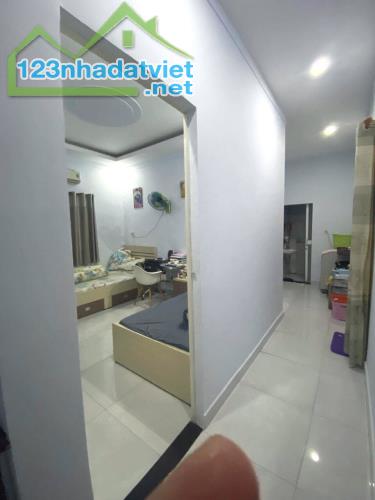 NHÀ ĐẸP, TẶNG NỘI THẤT. VỊ TRÍ SAU COOPMART BÌNH TRIỆU 40m² ĐÃ HOÀN CÔNG - 3