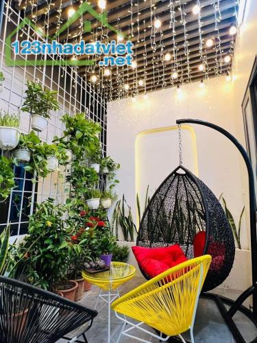 Bán Nhà 5 Tầng Mới Đẹp, Nội Thất Đẳng Cấp - Ngõ Nông Rộng Sạch Sẽ 🏡 👉1 căn duy nhất Khu - 4