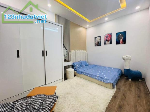 Bán Nhà 5 Tầng Mới Đẹp, Nội Thất Đẳng Cấp - Ngõ Nông Rộng Sạch Sẽ 🏡 👉1 căn duy nhất Khu