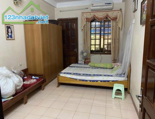 Chỉ 9 tỷ 099 có nhà phân lô 40m2*5T đường Nguyễn Phong Sắc, ô tô, full nội thất ở ngay - 2