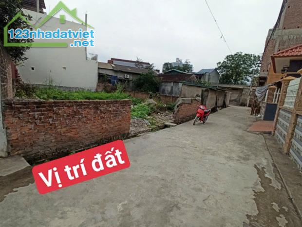 Bán mảnh đất 84,4m2 full thổ cư tại Phú Nghĩa Chương Mỹ giá rẻ