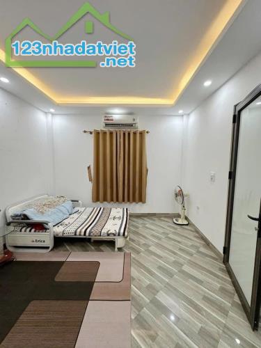 Cho thuê nhà  5 Tầng x 30m2 x 3 ngủ, cạnh chung cư FLC ngã tư Văn Phú - 2