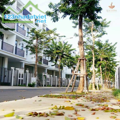 Nhà phố Lavida Vũng Tàu, Ngang 5m, Giá 4ty8 bao hết thuế phí và sổ - 4