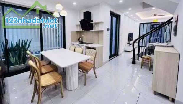 BÁN NHÀ TRUNG TÂM QUẬN 7- LÂM VĂN BỀN- DT: 72M2- SHR CHÍNH CHỦ- NHỈNH 5 TỶ - 1