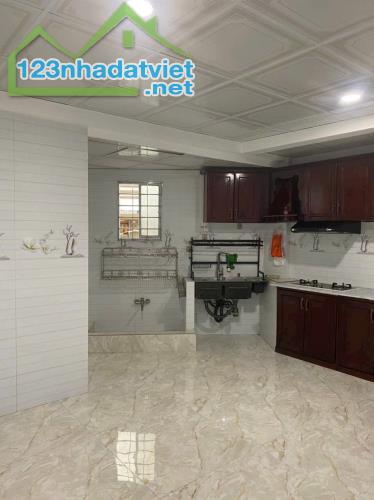 Cần bán gấp nhà Bình Thới  Quận 11. DT: 69m2  Giá chỉ : 4 tỷ 300tr. - 1