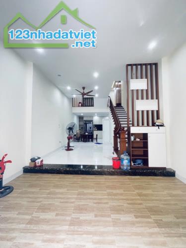 NHÀ SIÊU XINH QUANG TIẾN 55M2X4T, MẶT TIỀN 4.5M, Ô TÔ QUA, TIỆN ÍCH VIN, GIÁ CHỈ 7.6 TỶ TL - 1