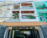 Kẹt tiền bán gấp nhà đường Quốc Hương, Quận 2. Giá 2 tỷ 550. Diện tích 64m2. Hẻm xe ô tô