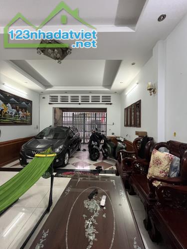Bán nhà 3 tầng Tô Ký đối diện công viên Phần mềm Quang Trung chỉ 5.6 tỷ TL. - 2