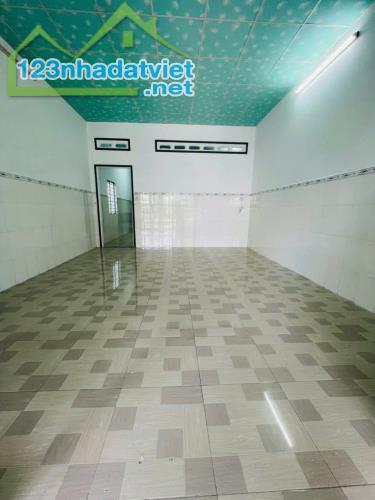 Cần bán gấp căn nhà 200m2 ở Tân Thông Hội - Củ Chi giá 730 triệu. - 2