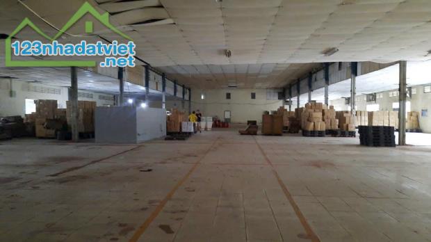 Cho thuê nhà xưởng kv 5000m2, xd sd 3000m2 Ql1A Quận 12