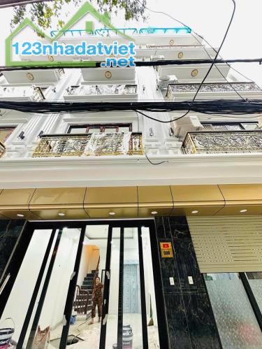 Oto 7 chỗ vào nhà 40m2*6T 10.8 tỷ ngõ 143 Nguyễn Chính- cạnh KĐT Ao Sào- Q. Hoàng Mai - 4