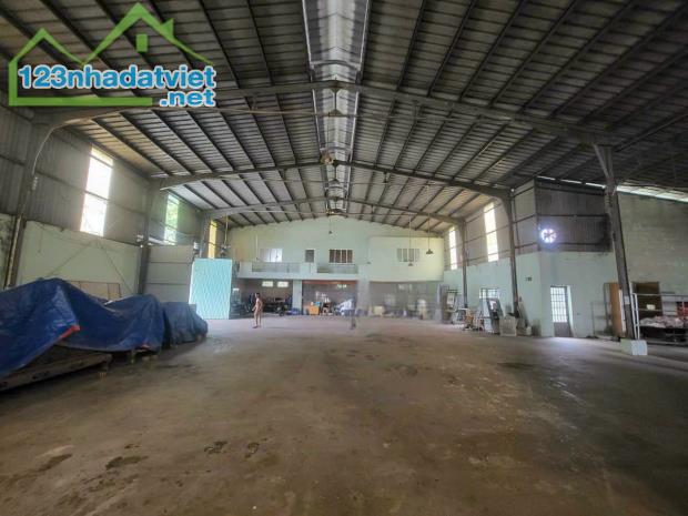 Cho Thuê 1.500 m2 Kho Xưởng Ngoài KCN Bến Cát Bình Dương Giá 45tr/Tháng