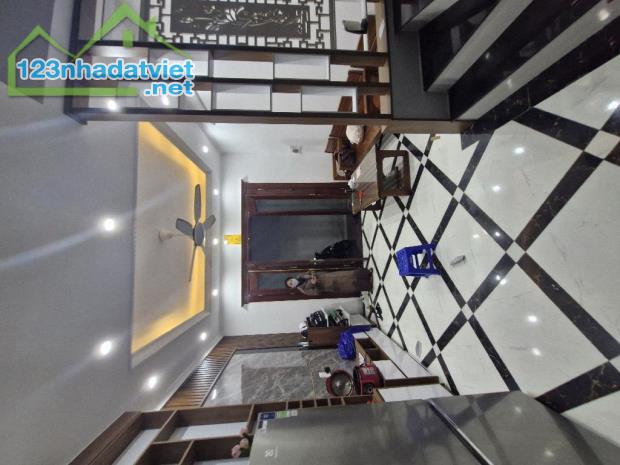 Chính Chủ Cần Bán nhà 3 Tầng. Quận Nam Từ Liêm - Diên Tích .30m2