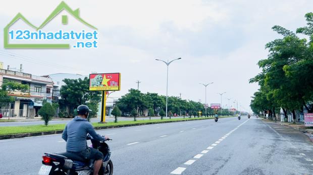 Nhà mặt đường Trần Hưng Đạo- 182m2, ngang 6m, full nội thất- vừa ở vừa kinh doanh 6.xtỷ - 3