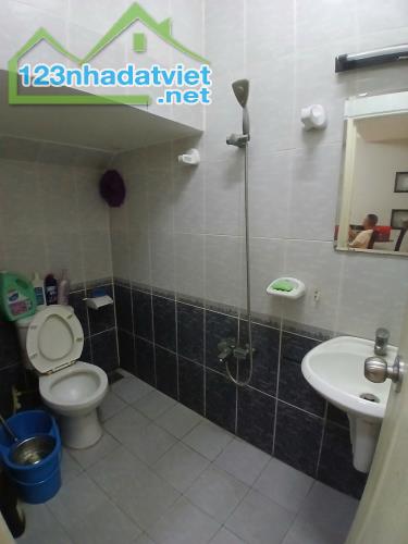 bán nhà hẻm xe hơi 458 huỳnh tấn phát. dt: 6,5 x 20m, 2 lầu, sân thượng - 4