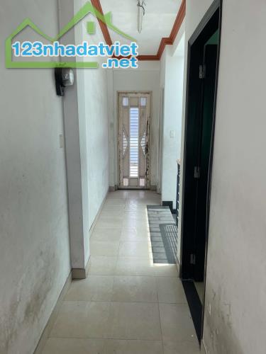 Bán nhà Bình Đông, p13, Q8. Không QH, 80m2, 5 tầng, 9PN, 6WC, chỉ 8ty89. TL - 1