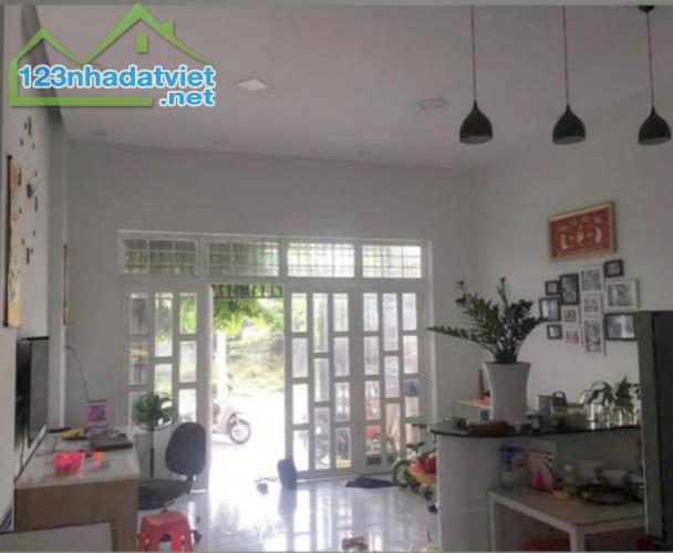 Bán Đất - Tặng Nhà C4(67m2) - 5Tr/Th, Kế Bên Vinhomes - Quận 9. Giá 4.0X Tỷ - 2