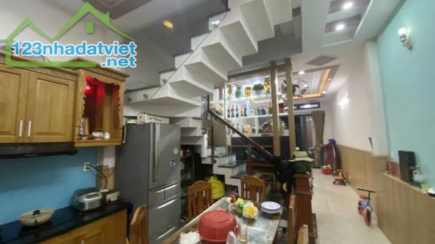 Bán Nhà Đường số 11, Bình Hưng Hoà, 3 Tầng, 64m2. - 1