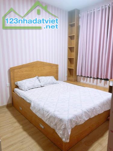 Cần bán nhanh căn hộ CELADON ITY - 2PN -71m2 Emerald Precinct TÂN PHÚ 
GIÁ 3.700 Tỷ bao - 3