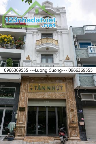 Chỉ 32 tỷ có ngay nhà 101m2 cổng bệnh Viện Tâm Anh, kinh doanh quá đỉnh.