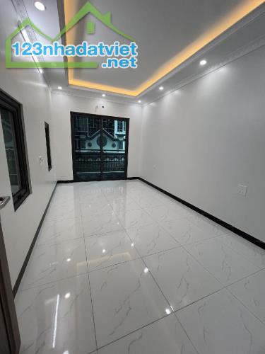 Bán nhà Ngõ 114 Thanh Bình, Ngõ ô tô tránh 3 gác, Mới - Đẹp - Ở Ngay, 30m2, 5 tầng - 1