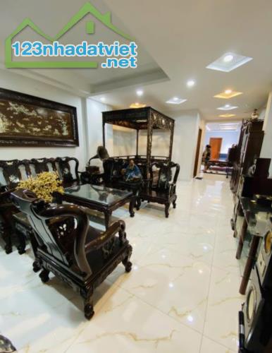 Biệt Thự  2 Mặt Tiền Kinh Doanh Lê Tuấn Mậu Phường 13 Quận 6 - 3