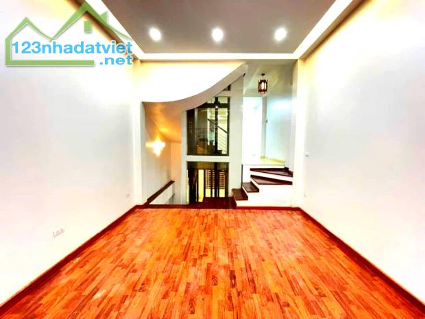 SIÊU PHẨM 6 Tầng Thang Máy, 45m2 Kinh Doanh 2 Thoáng Nguyễn Đình Chiểu, Hai Bà Trưng 12,5