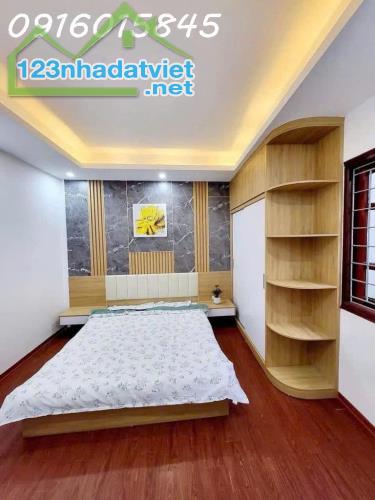 Mễ Trì Hạ nhà đẹp mới tinh 39m2-5T- MT 5,9m - nở hâụ 6,7m , tiện ích bạt ngàn chỉ 7,3 tỷ - 4