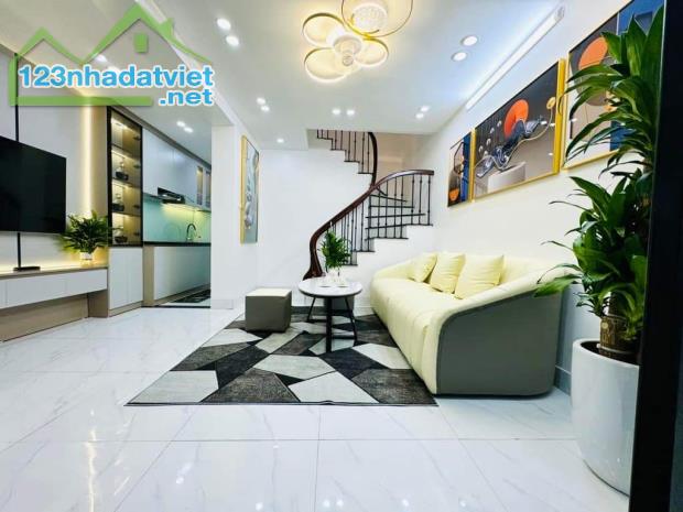 NHÀ MỚI ĐÓN TẾT THÔI..Mỹ Đình 35m × 5 tầng. Mặt tiền khủng. nội thất  VIP. Giá chỉ 6.x - 1