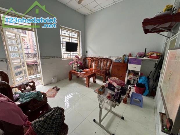 Nhà bán đường Hiệp Thành 13. P Hiệp Thành, Q12. 92m2, 4,8 tỷ - 1