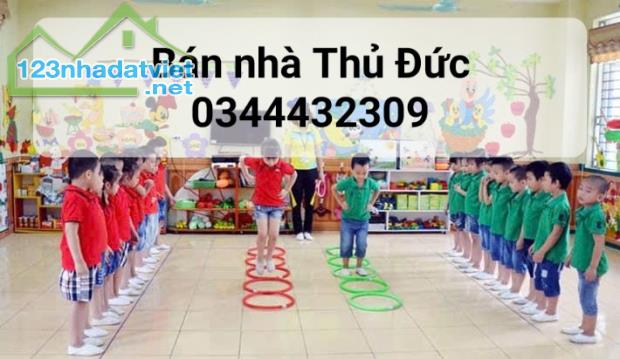 Bán nhà Thủ Đức, Mặt tiền kinh doanh, Ngay Lê Văn Việt, 140 m2, Ngang 6m, 10 tỷ nhỉnh - 3