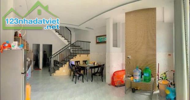 BÁN GẤP NHÀ 2T MẶT TIỀN KHỦNG 7M ĐƯỜNG 7M5 Q. NGŨ HÀNH SƠN CHỈ 2 TỶ XX - 2