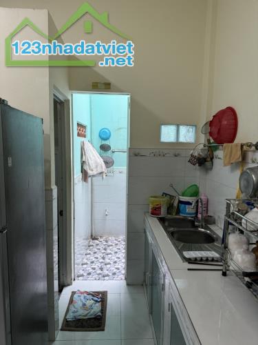 BÁN NHÀ 1 LẦU HẺM 88// NGUYỄN VĂN QUỲ, PHÚ THUẬN, Q.7. GIÁ 3 TỶ 850 - 2