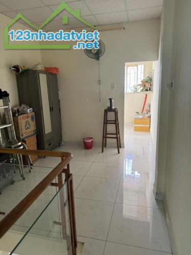 bán nhà hẻm 88 nguyễn văn quỳ, quận 7. dt: 2,85m x 16m, 1 lầu, 2pn, 2wc - 2