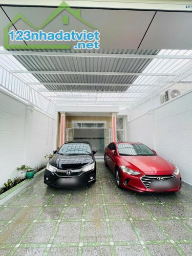 nhà vũng tàu giá rẻ nhà mới DT: 189m² đường ôtô gần tượng đài dầu khí giá 4 xx tỷ