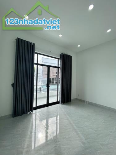 NHÀ 2 TẦNG MỚI ĐƯỜNG MAI AN TIÊM 78M2, NGANG 4.3M GIÁ CHỈ 3 TỶ 300 - 2