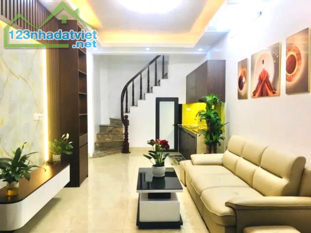 Bán nhà riêng Bùi Xương Trạch, ngõ thông ba gác đỗ cửa 30m2 giá 4.xx tỷ - 1