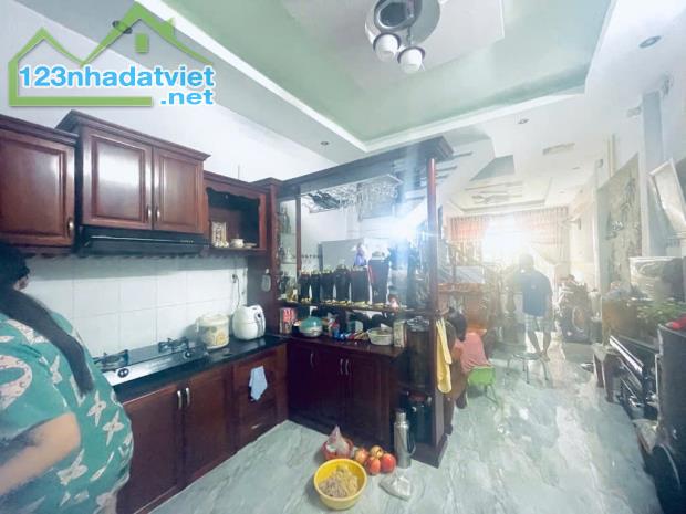 Bán nhà gần chợ Hạnh Thông Tây Gò Vấp-HCM-78m2-3 tầng-hẻm xe hơi - 3
