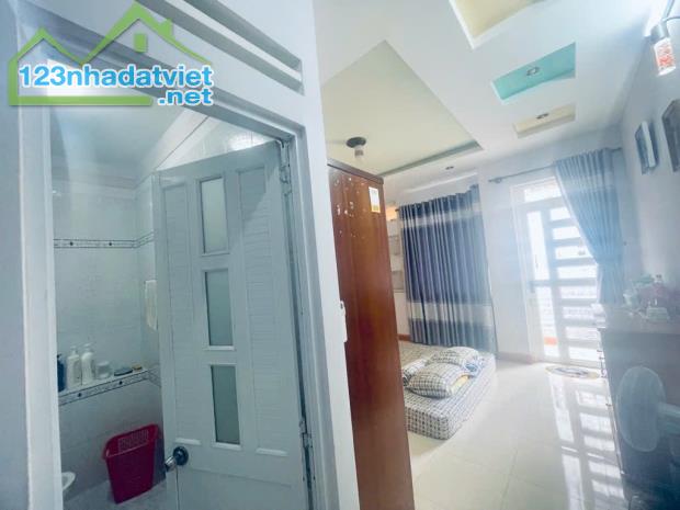 Bán nhà gần chợ Hạnh Thông Tây Gò Vấp-HCM-78m2-3 tầng-hẻm xe hơi - 5