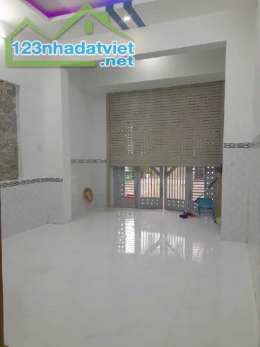 NHÀ BÁN ĐƯỜNG TRẦN THỊ HÈ, P. HIỆP THÀNH, Q12, 40M2, 2,9 TỶ - 2