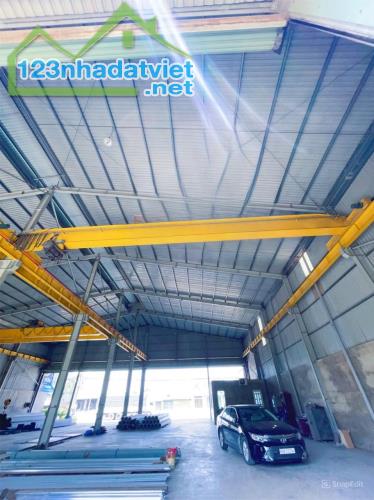 Cho thuê xưởng mặt tiền Quốc Lộ 51, Phước Tân Biên Hòa, 1600m2, giá thuê 90tr.