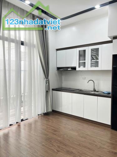 Cho thuê căn hộ studio giá chỉ 6 triệu tại Vinhomes Marina - 2