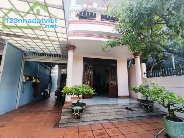 Nhà 2 tầng, DT 256.60m² - Nguyễn Công Trứ, Sơn Trà, Đà Nẵng 🏡