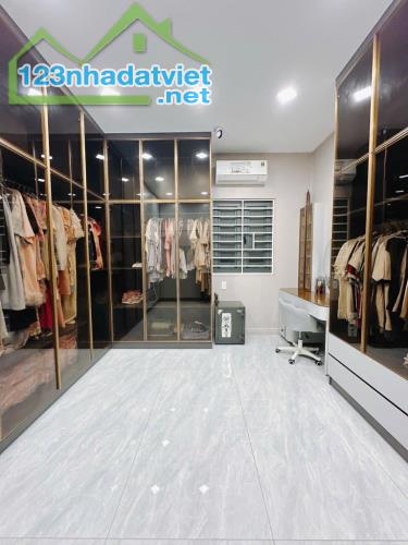 MTKD NGUYỄN BIỂU F1 QUẬN 5 - 73M2 4 TẦNG - GIÁ 23 TỶ - 1