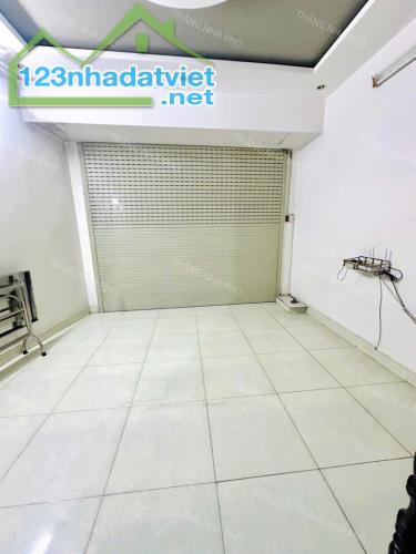 CHÍNH CHỦ GỬI BÁN CĂN HỘ DV 123m2 3TẦNG - DÒNG TIỀN 30Tr/Tháng - HẺM Ô TÔ -GIÁ CHỈ 50TR/M2 - 3