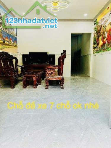 BÁN NHÀ ĐS14 LÊ VĂN QUỚI BÌNH TÂN - 40M2 - 2 TẦNG MỚI ĐẸP HẺM XE HƠI THÔNG CHỈ NHỈNH 4 TỶ - 3