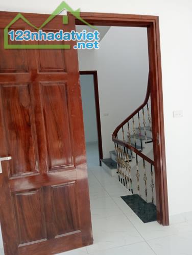 Bán Nhà Cầu Bươu - Thanh Trì, DT 42m2, 5tầng, Lô Góc, Ôtô Vào Nhà, Giá 7.5tỷ - 3